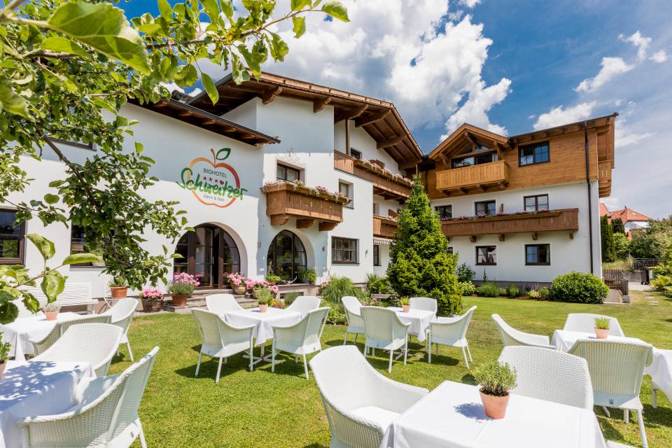 Außenansicht Biohotel Schweitzer